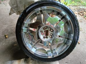 Set of 4 used 225/40 ZR18 Tires Mounted on 17" Chromed Alloy Mag Wheels