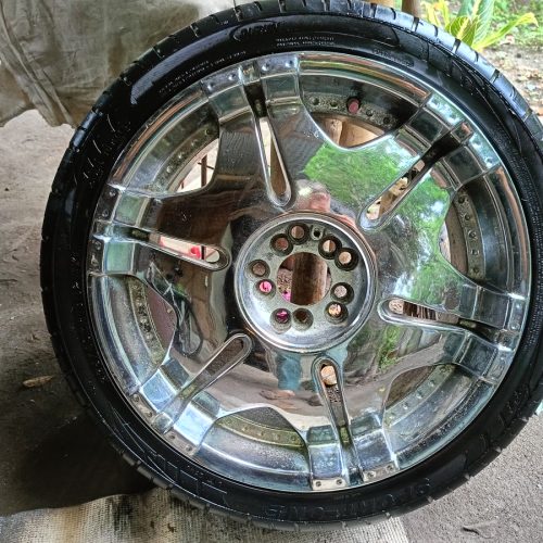 Set of 4 used 225/40 ZR18 Tires Mounted on 17" Chromed Alloy Mag Wheels